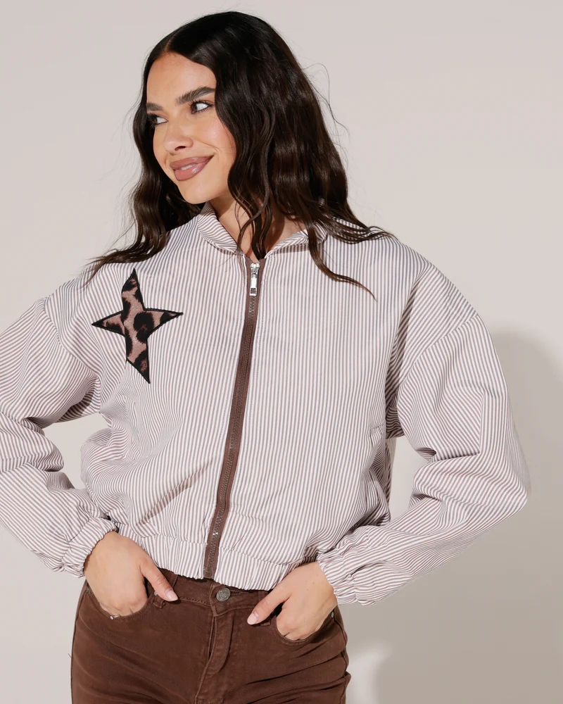 Bomberjacket met ster Essie Bruin