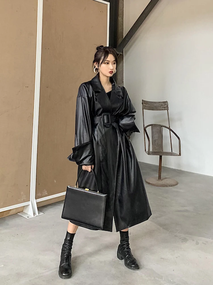 Lange oversized leren trenchcoat voor dames