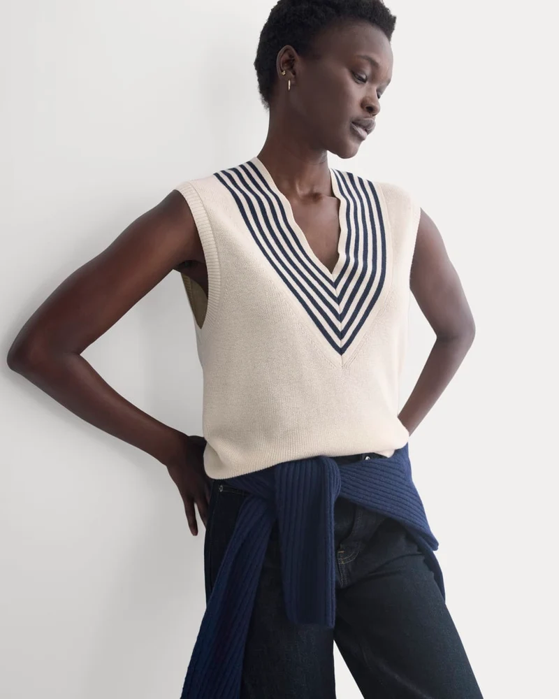 Relaxed V-Neck Vest in Cotton Merino | Canvas