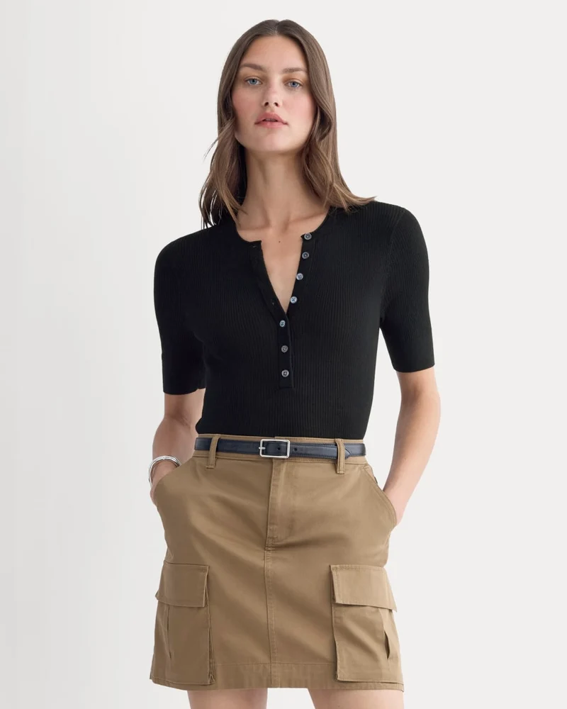 The Short-Sleeve Henley in Ultrasoft Merino | Black