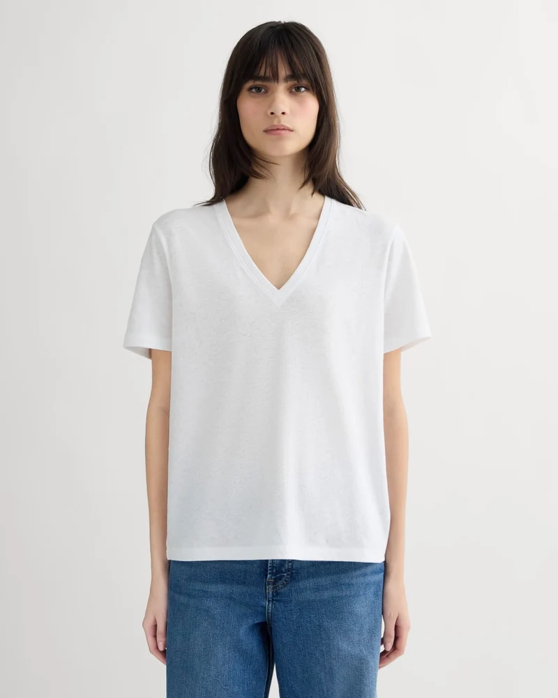 The Slouchy V-Neck Tee in Cotton Linen | White
