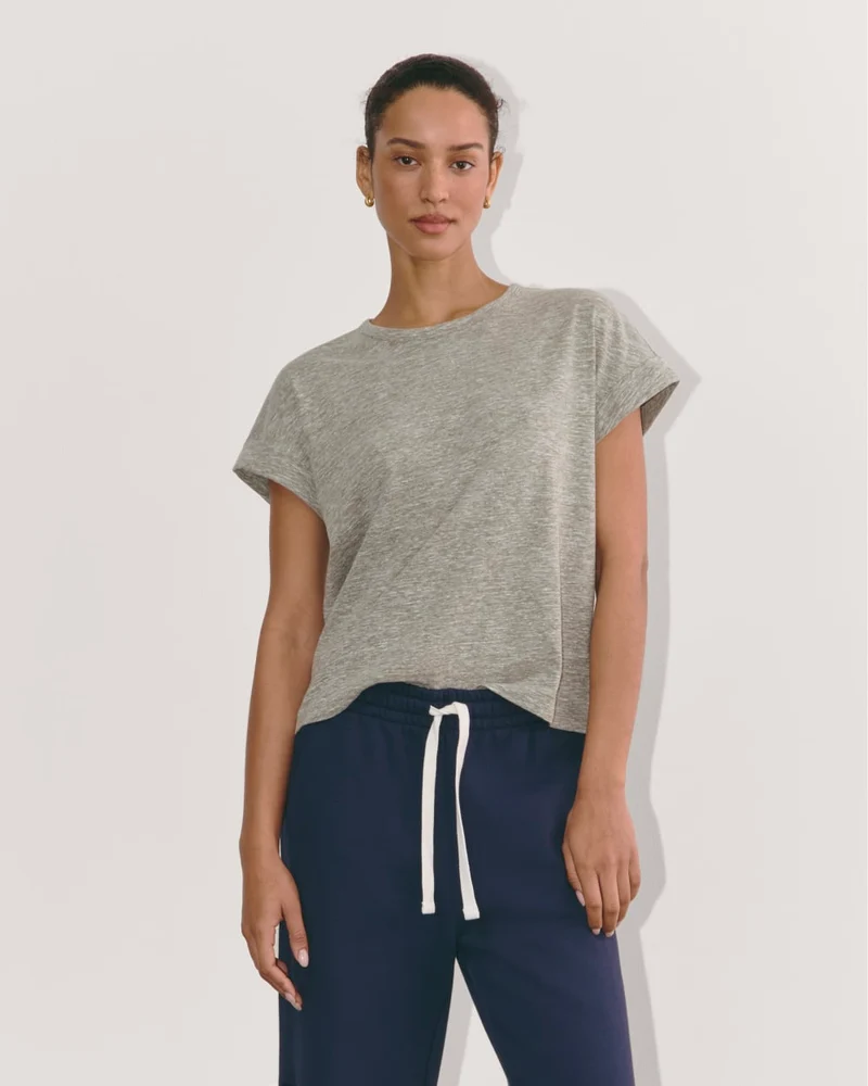 The Perform Tee | Heathered Grey / Olive
