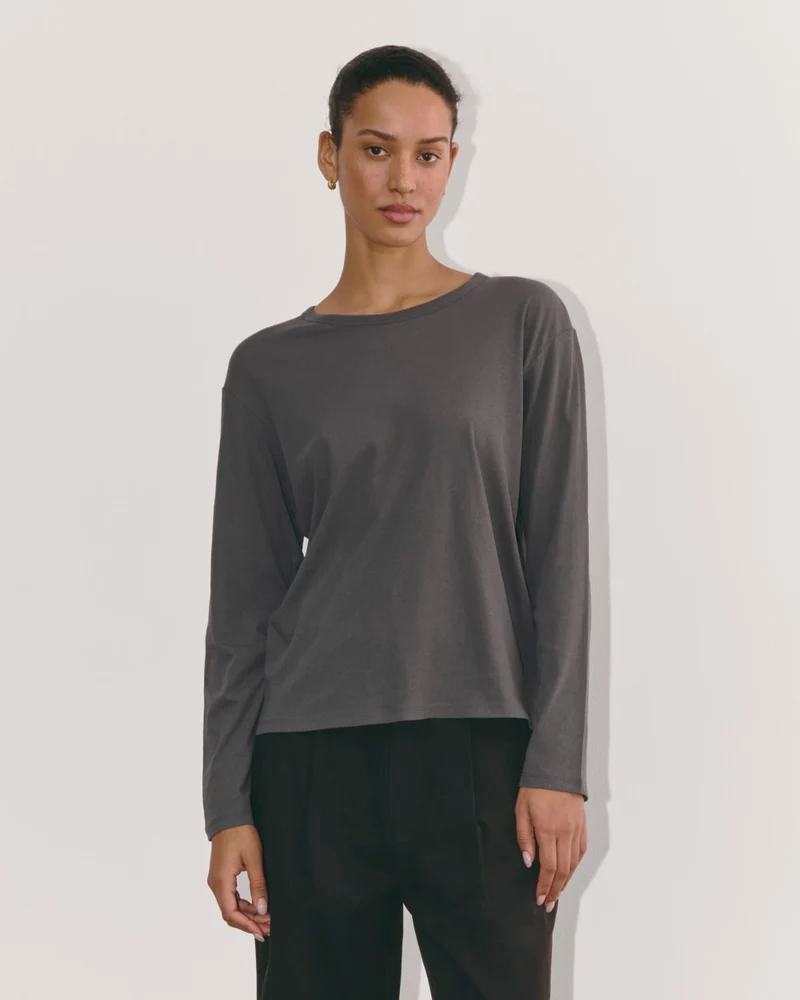 The Air Long-Sleeve Tee | Graphite