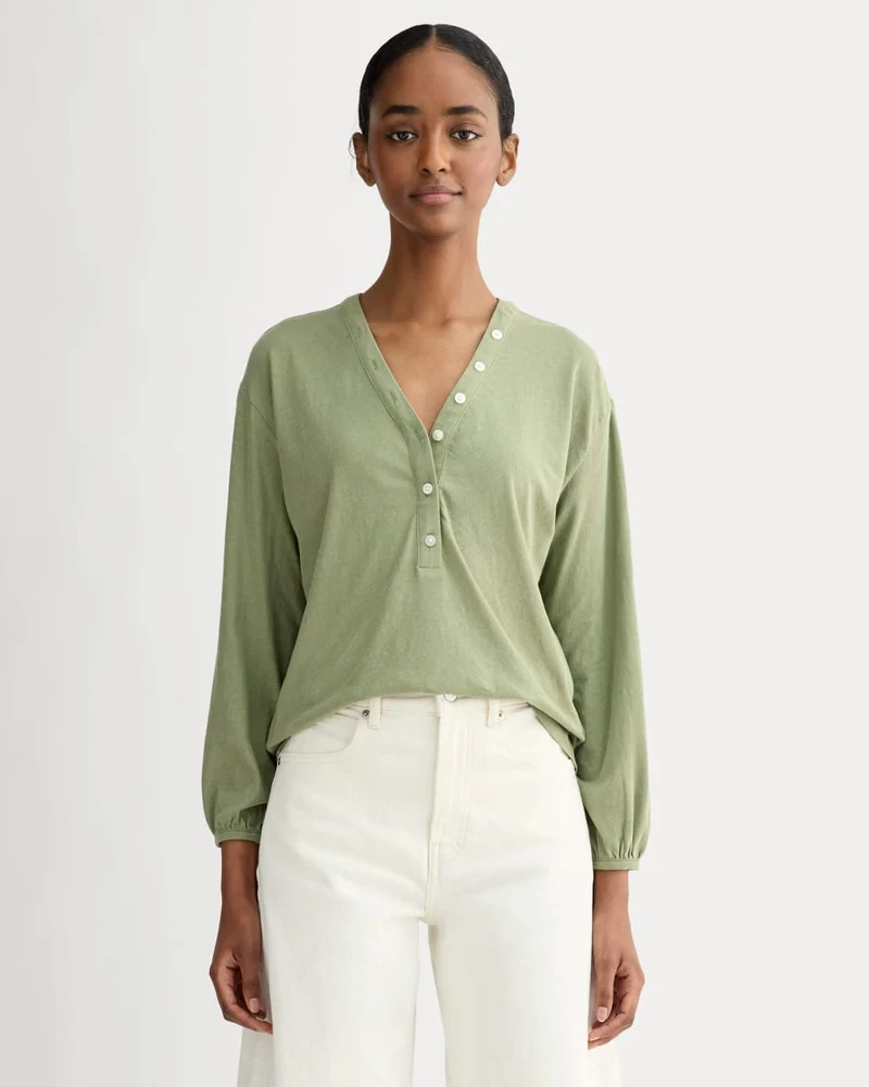 The Air V-Neck Henley | Sagebrush