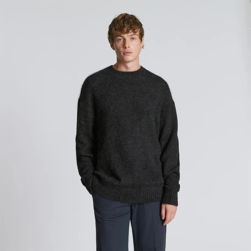 The Alpaca Crew | Heathered Black