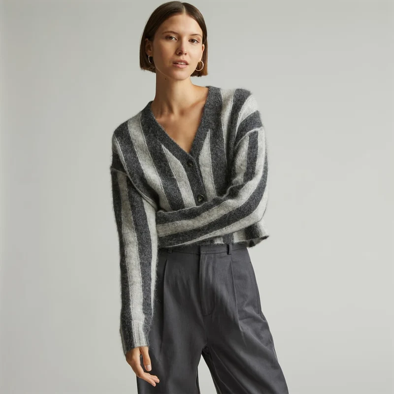 The Alpaca V-Neck Cropped Cardigan | Light Heather Grey / Dark Charcoal