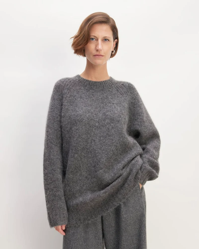 The SuperFuzz Alpaca Crew | Dark Charcoal